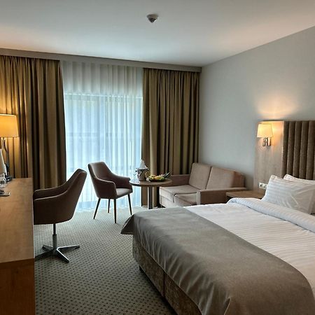 Hotel Malbork - Centrum Konferencyjne Екстериор снимка